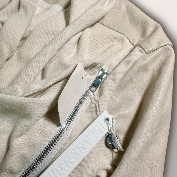 NWT Blank NYC Cream Vegan Leather Mixed Media Asymmetrical Zip Jacket Size Small - Picture 6 of 16
